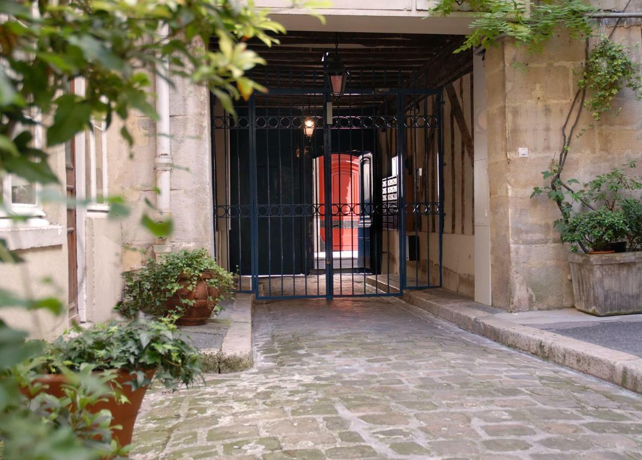 Appartamento The Sleeping Lion Parigi Esterno foto